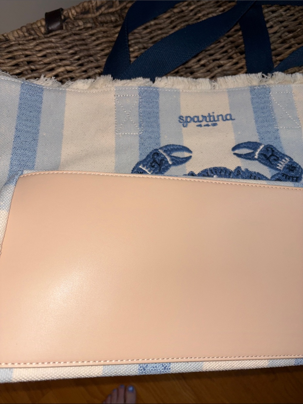 Spartina 449 beach tote Blue Crab Embroidered Stripe NwT $98 Sold out - Picture 12 of 13